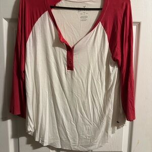 American Eagle Outfitters Red and White Long Sleeve Tee